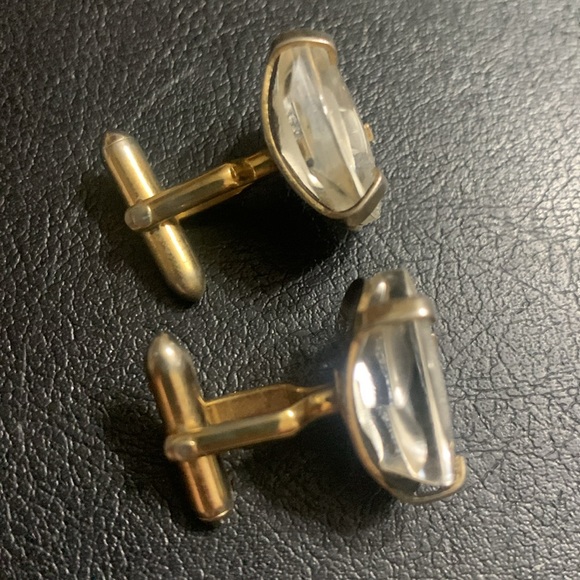 Vintage crystal Buddha Reverse carved gold cufflinks … very classy!! - Picture 5 of 5